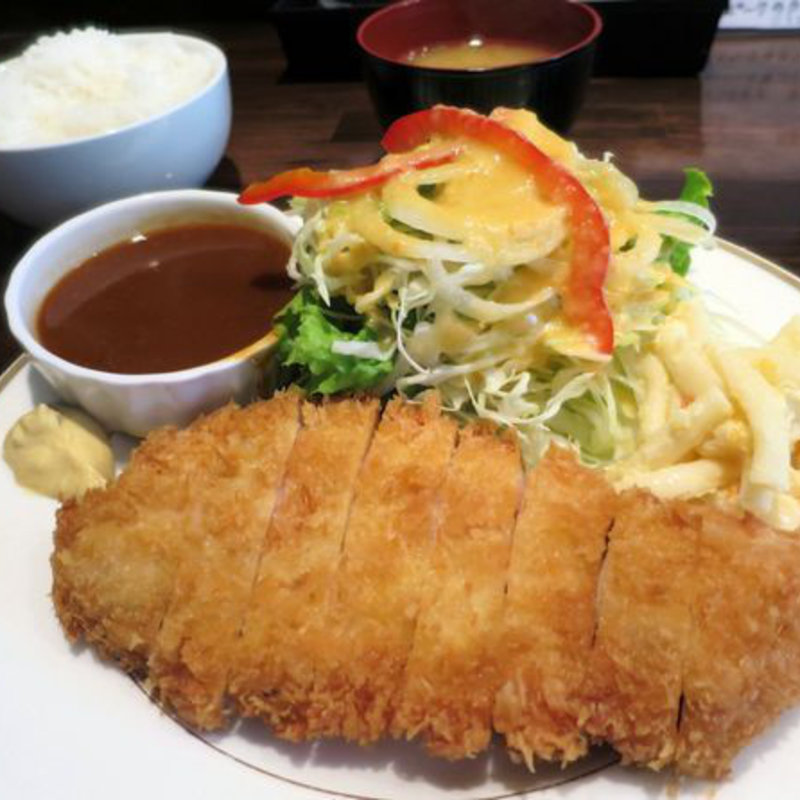 ポークカツ（神戸ポーク雌肉使用）ライス・みそ汁付(洋食 SAEKI)