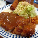 トンカツ＋エビフライセット(洋食 ゲンジ)