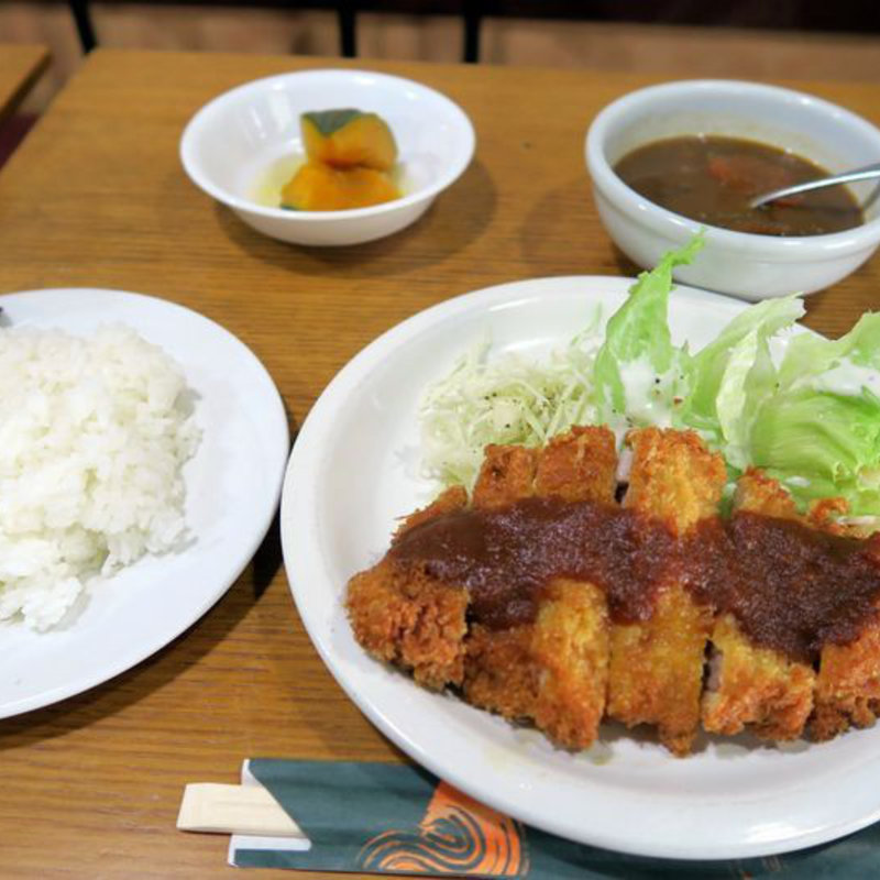 とんかつセット（＋スープ）(洋食と珈琲の店　北山 （グリル北山）)