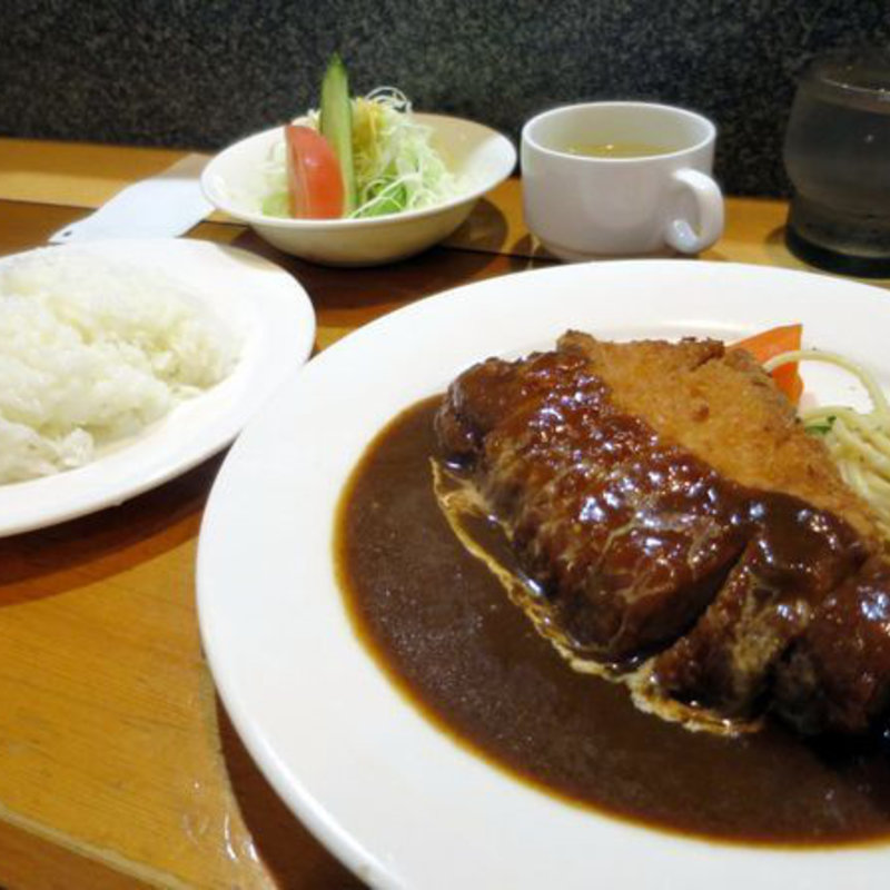 ポークカツレツ(洋食屋 ゆうき)