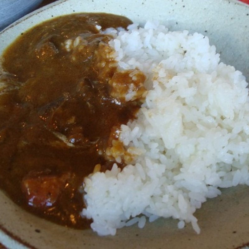 新宿中村屋仕込みのビーフカレー(洋食膳処 ま・めぞん)