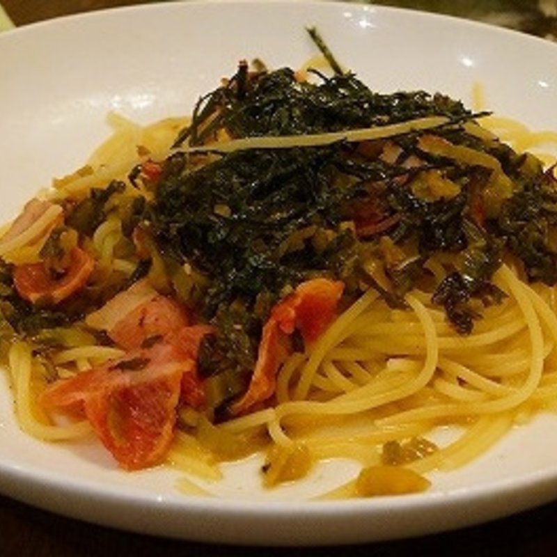 高菜とベーコンのパスタ(洋麺屋ピエトロ 梅田ハービスプラザ店)