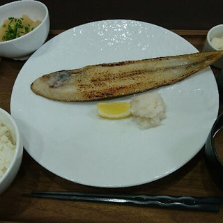 焼き魚セット(津のものキッチン )