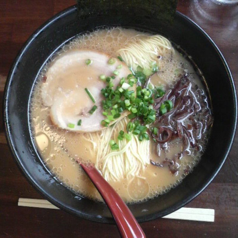 豚骨らーめん九州編(活力豚骨ラーメン　大成屋 （おおなりや）)