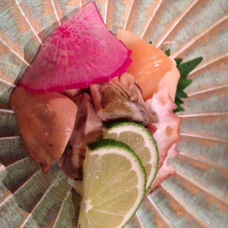 ホタテ・牡蠣、たこの燻製(活食・隠れ酒蔵 かけはし)