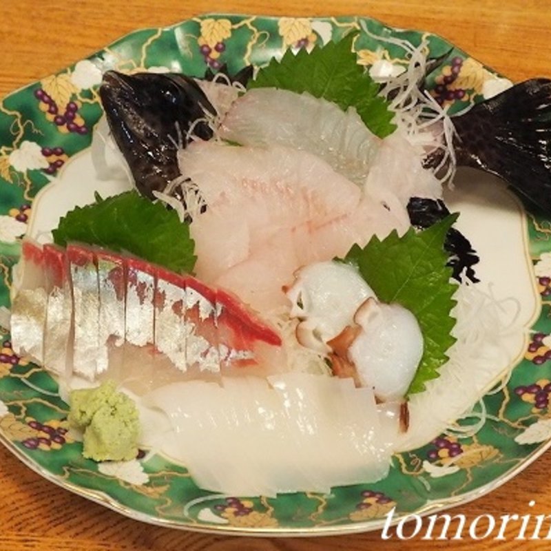 お造り盛り合わせ(地魚料理 みつはし )