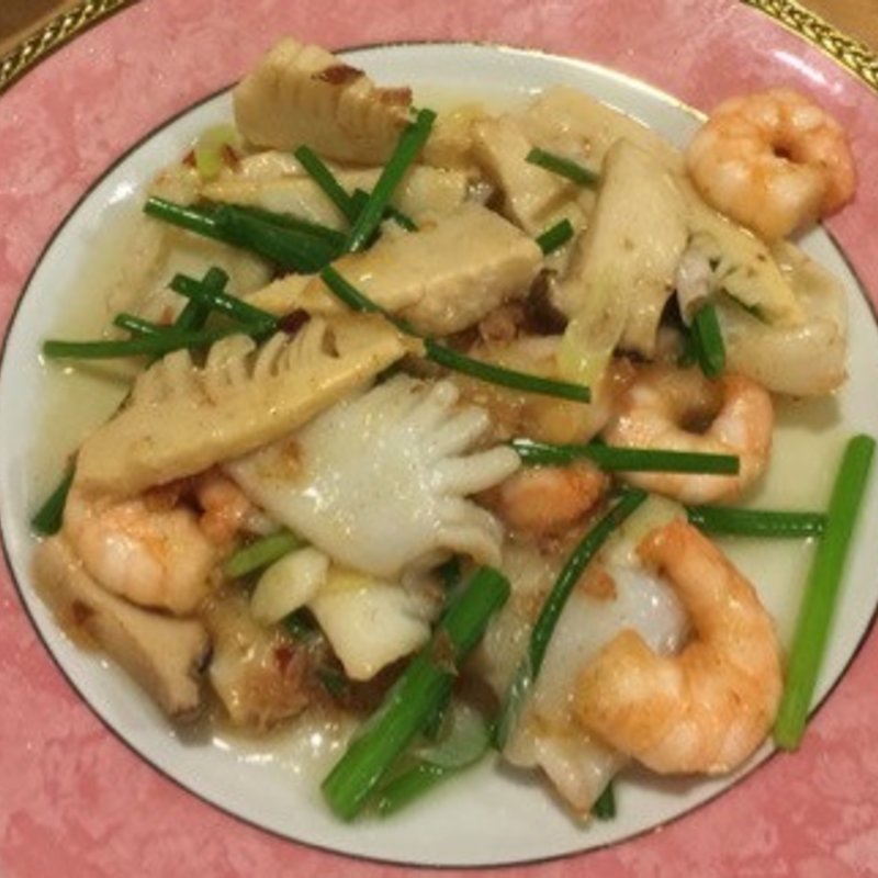 海鮮のXO醤炒め(浜木綿 山手通本店)