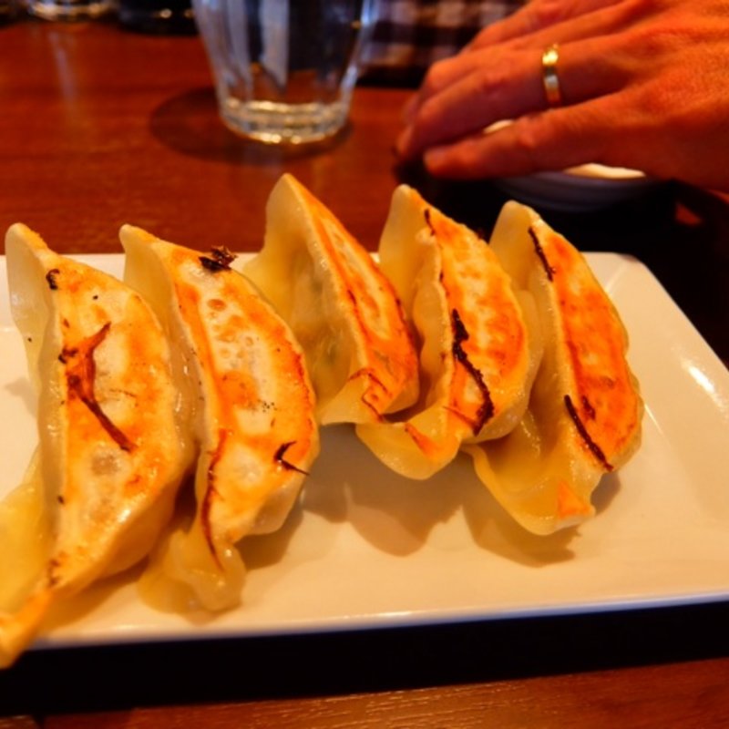 焼餃子(元祖横浜ワンタン本舗 港軒)