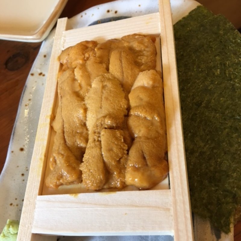 箱雲丹(海鮮B.B.Q 浜印水産 日ノ出町店)