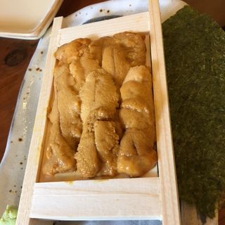 箱雲丹(海鮮B.B.Q 浜印水産 日ノ出町店)
