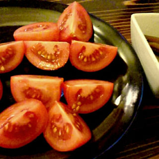 冷やしトマト  行者にんにく醤油漬け(海鮮居酒屋 札幌)
