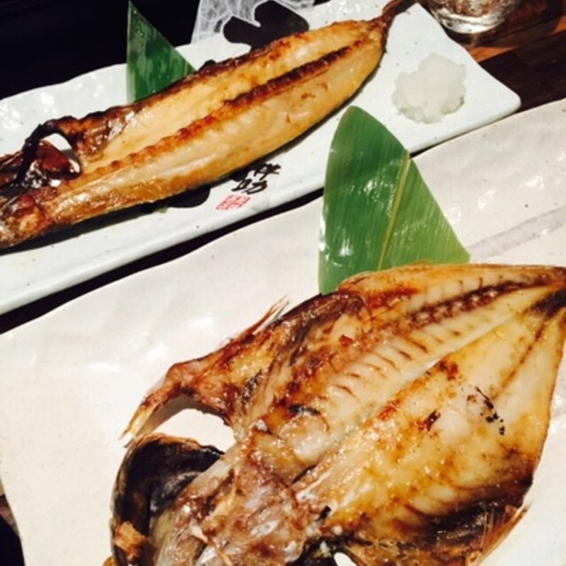 さばの干物半身(海鮮炉端 魚友 赤羽本店)