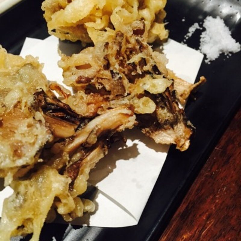 舞茸の天ぷら(海鮮炉端 魚友 赤羽本店)