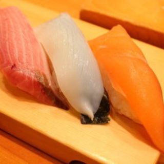 日替わり三昧(海鮮鮨市場 魚がし 駅南店 （うおがし）)