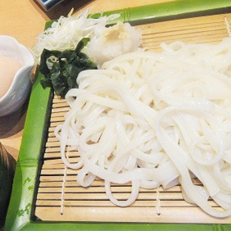 平野製麺の手延べうどん(淡路島と喰らえ 三軒茶屋店 )