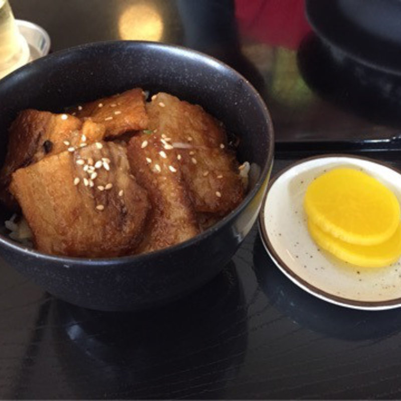 豚バラ丼(清水ラーメン 風来)