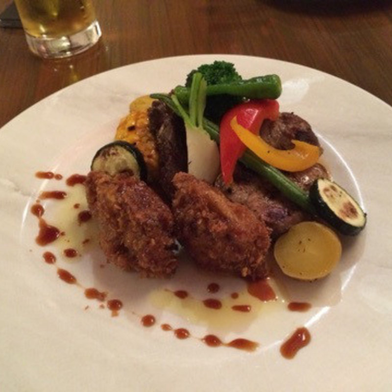 お肉三種盛り合わせ(清水亭)