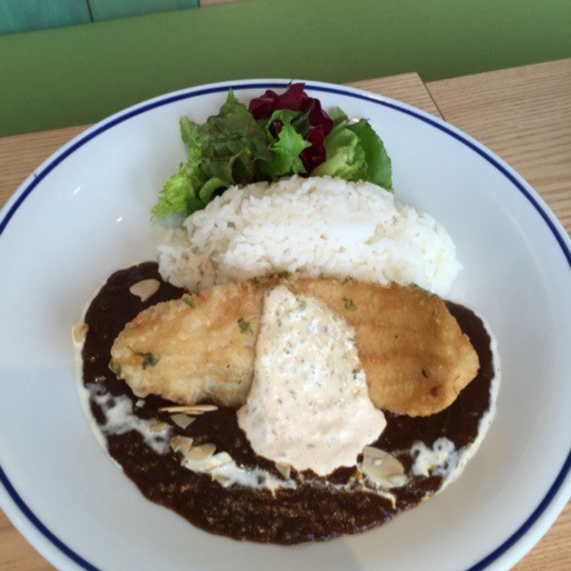 フィッシュカレー(湘南パンケーキ 横浜みなとみらい店)