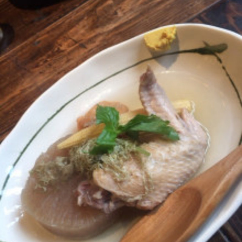 大根・手羽先・ゴボウ天・ヤングコーンのおでん盛り(満月堂)