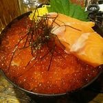 天然トキ鮭親子丼(炉ばた煉瓦 （ろばたれんが）)