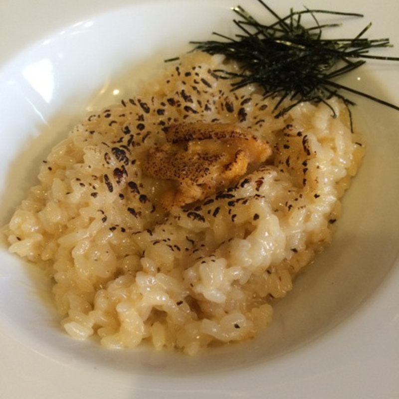 炙りうにのクリームリゾット(炭リッチ 浜松町店)