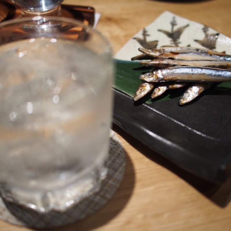 きびなご炭火炙り(炭火原始焼と蔵元焼酎の店 のどぐろの中俣 築地)