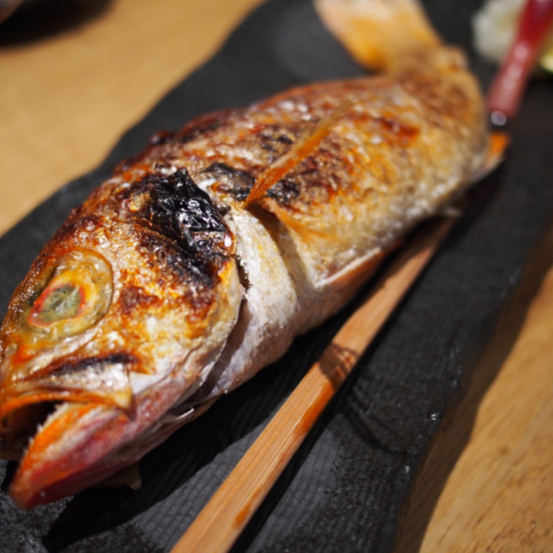 炭火原始焼きのどぐろ(炭火原始焼と蔵元焼酎の店 のどぐろの中俣 築地)