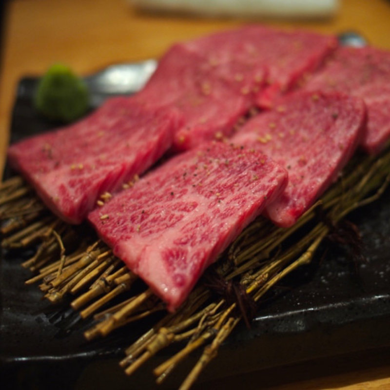 ザブトン(炭火焼ホルモンぐう池袋)