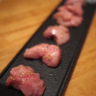 シビレ(炭火焼ホルモンぐう池袋)