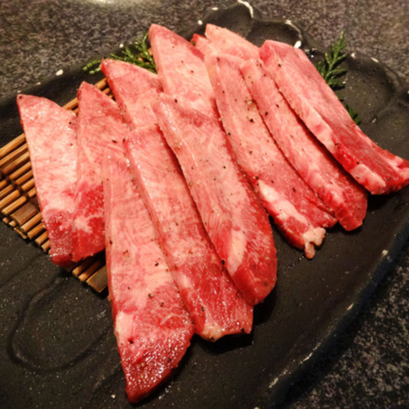 厚切りタン(和牛焼肉食べ放題ビーファーズ 鳳店)