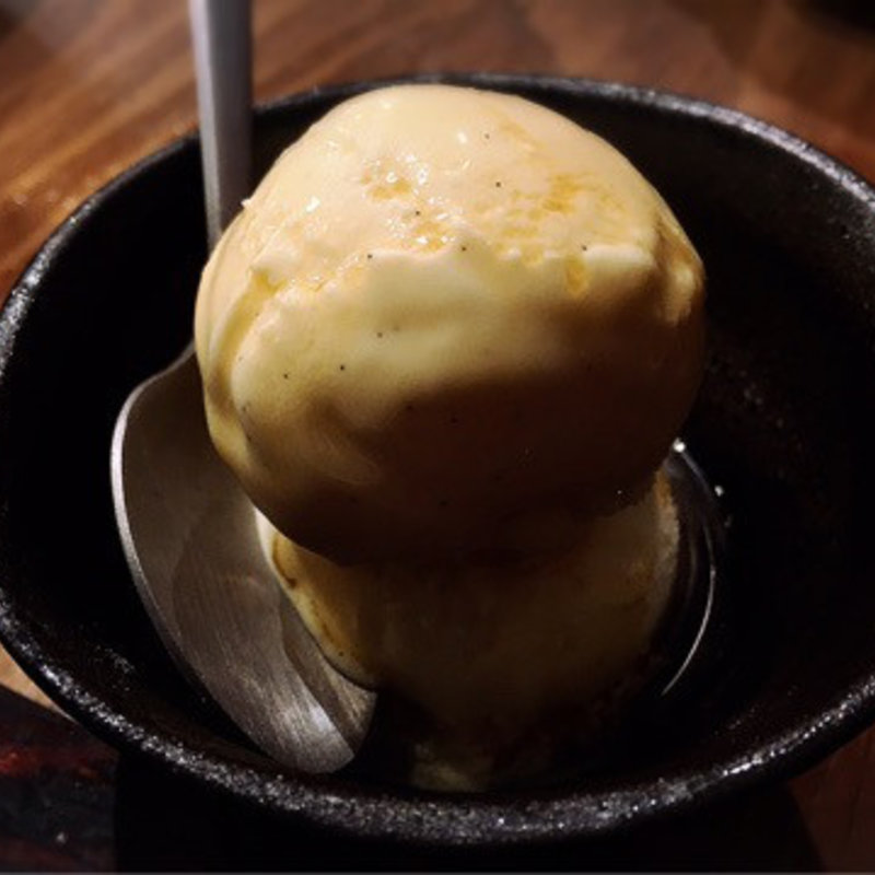 バニラアイス(炭火焼肉ホルモン みなみ)