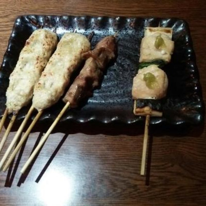 焼鳥6本のMセット(炭火焼鳥 烏森きたがわ)