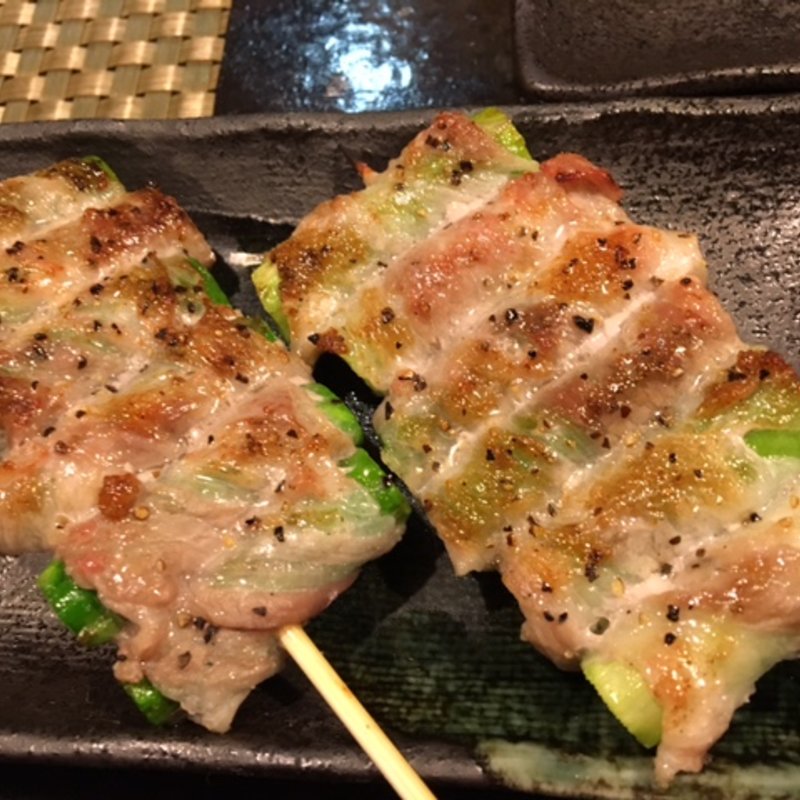 アスパラ巻き(炭火焼鳥あずま)