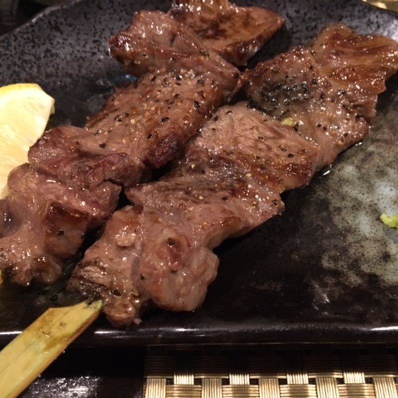 牛串(炭火焼鳥あずま)