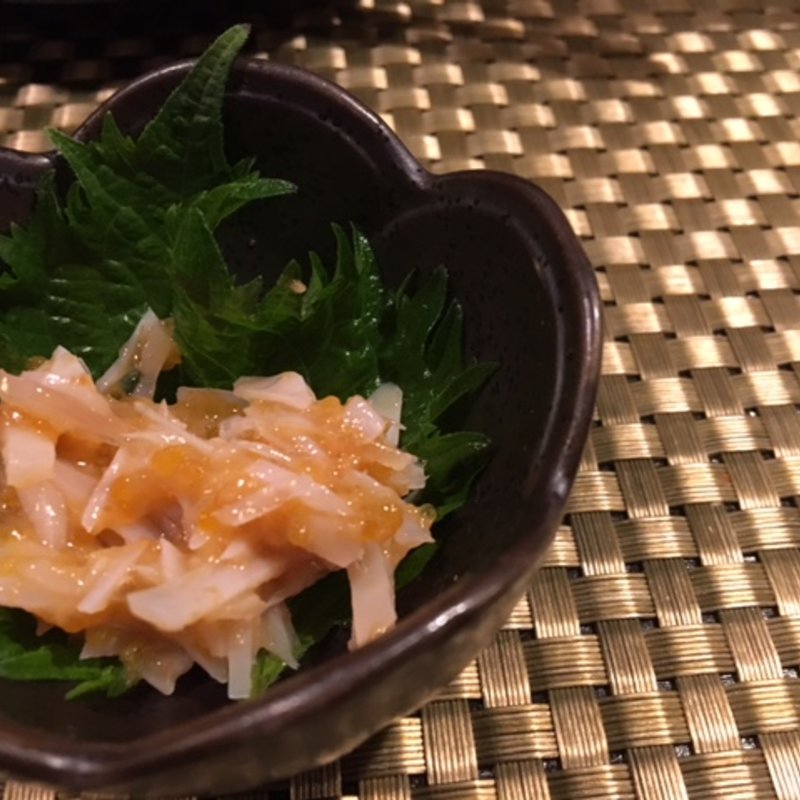 軟骨の梅肉和え(炭火焼鳥あずま)