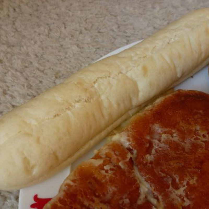 キャラメルフランス(焼きたてパン 茶屋)