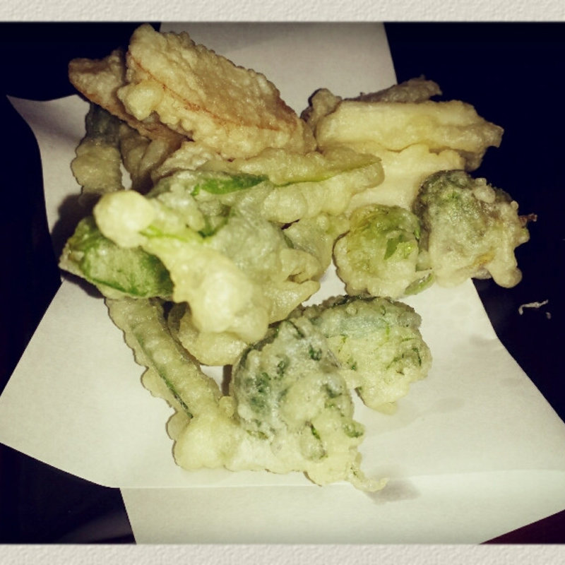 季節の天婦羅(焼き鳥 まんげつ )