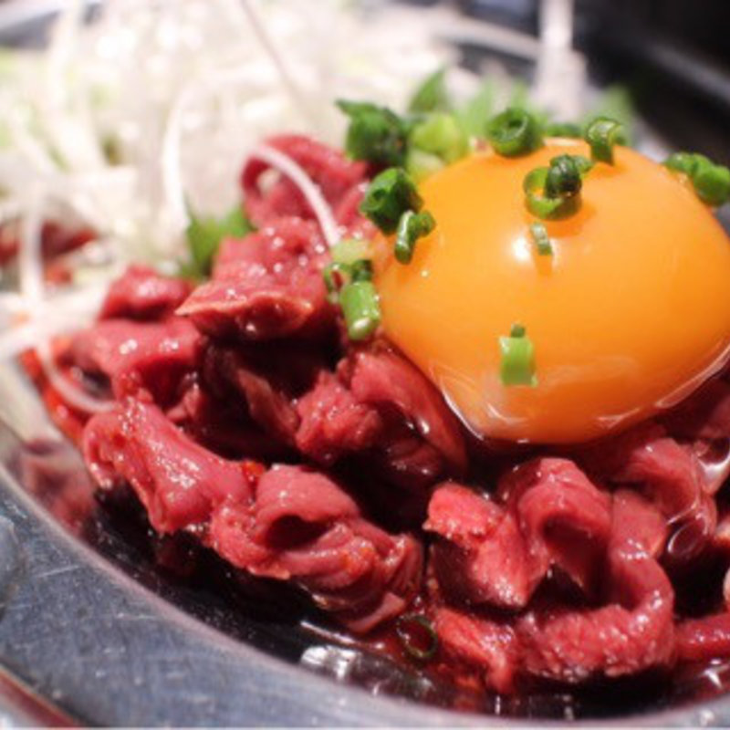 蝦夷鹿のユッケ(焼ジビエ罠 手止メ＠鍛冶町)