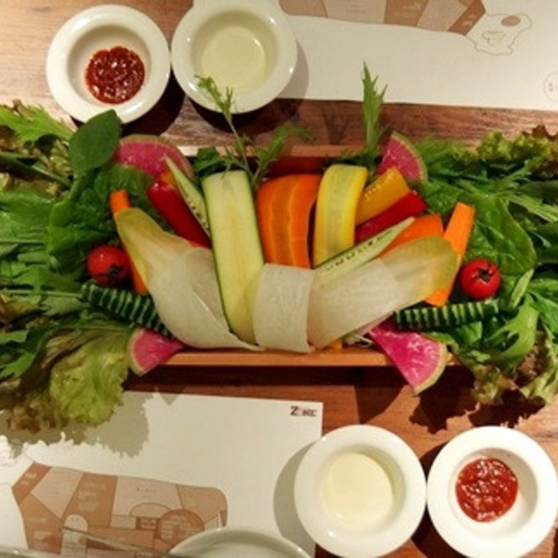 彩り野菜のバーニャカウダ(焼肉 433 )