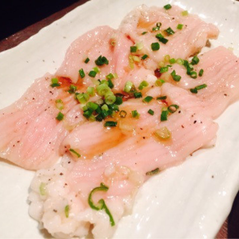 ホルモン(焼肉 オナカノミカタ)