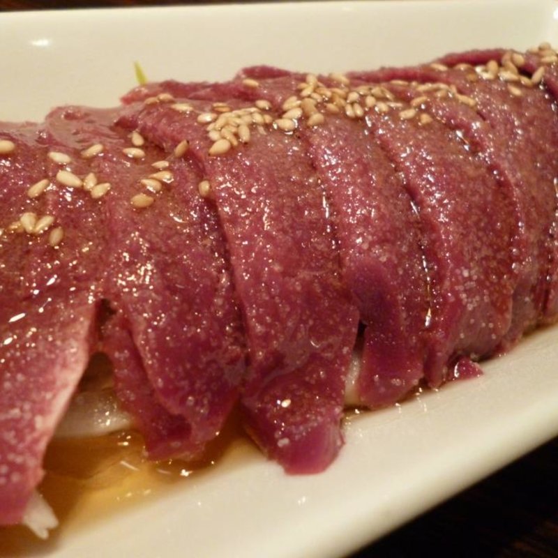 ハツ刺し(焼肉わっちょい八尾本店)