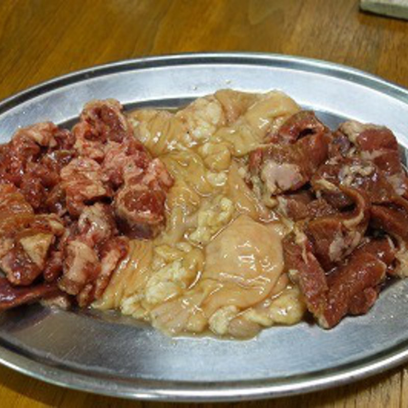 三種盛り(催ホルモン)