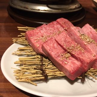 和牛特選厚切りタン塩(焼肉 本家 Ponga)