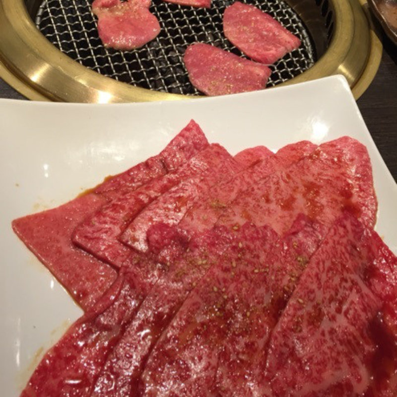 牛タン(焼肉 銀座コバウ 特別室)