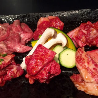 和牛赤身セット(焼肉　鶴橋 )