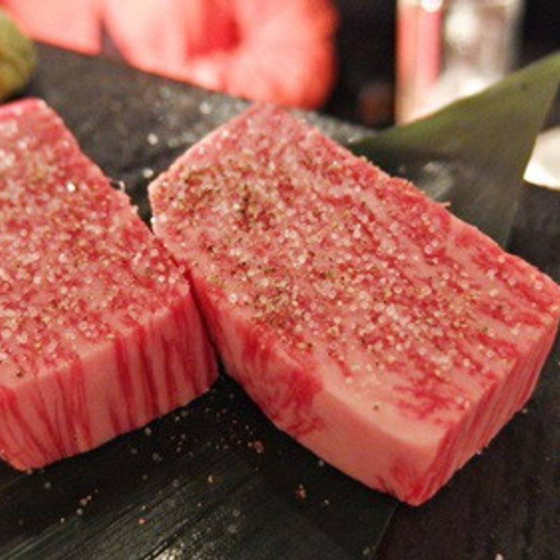 絶品カルビ(焼肉×バル マルウシミート 銀座2丁目店)