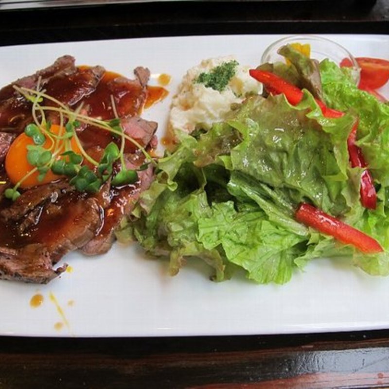 ローストビーフ定食(焼肉あさだ)