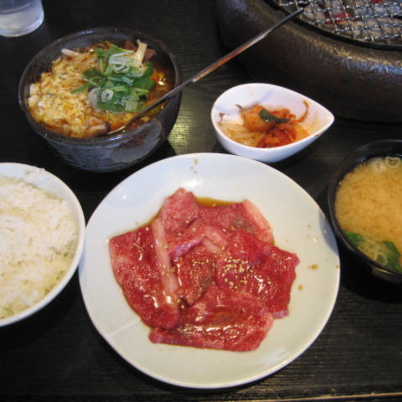 カルビ定食（こだわり）+カルビうどんハーフ(焼肉せんりゅう 柏の葉店 )