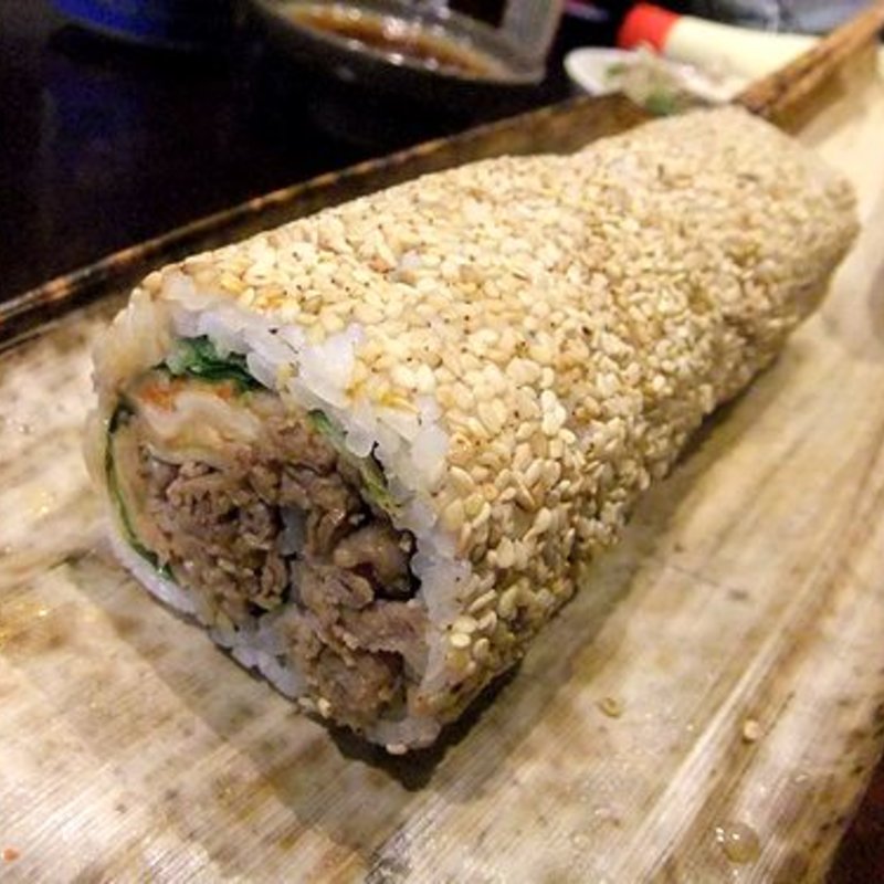 チャンピオン特製　江戸前焼肉ロール(焼肉チャンピオン JR博多シティ店)