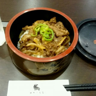 究極の焼肉丼(焼肉ノ志志)